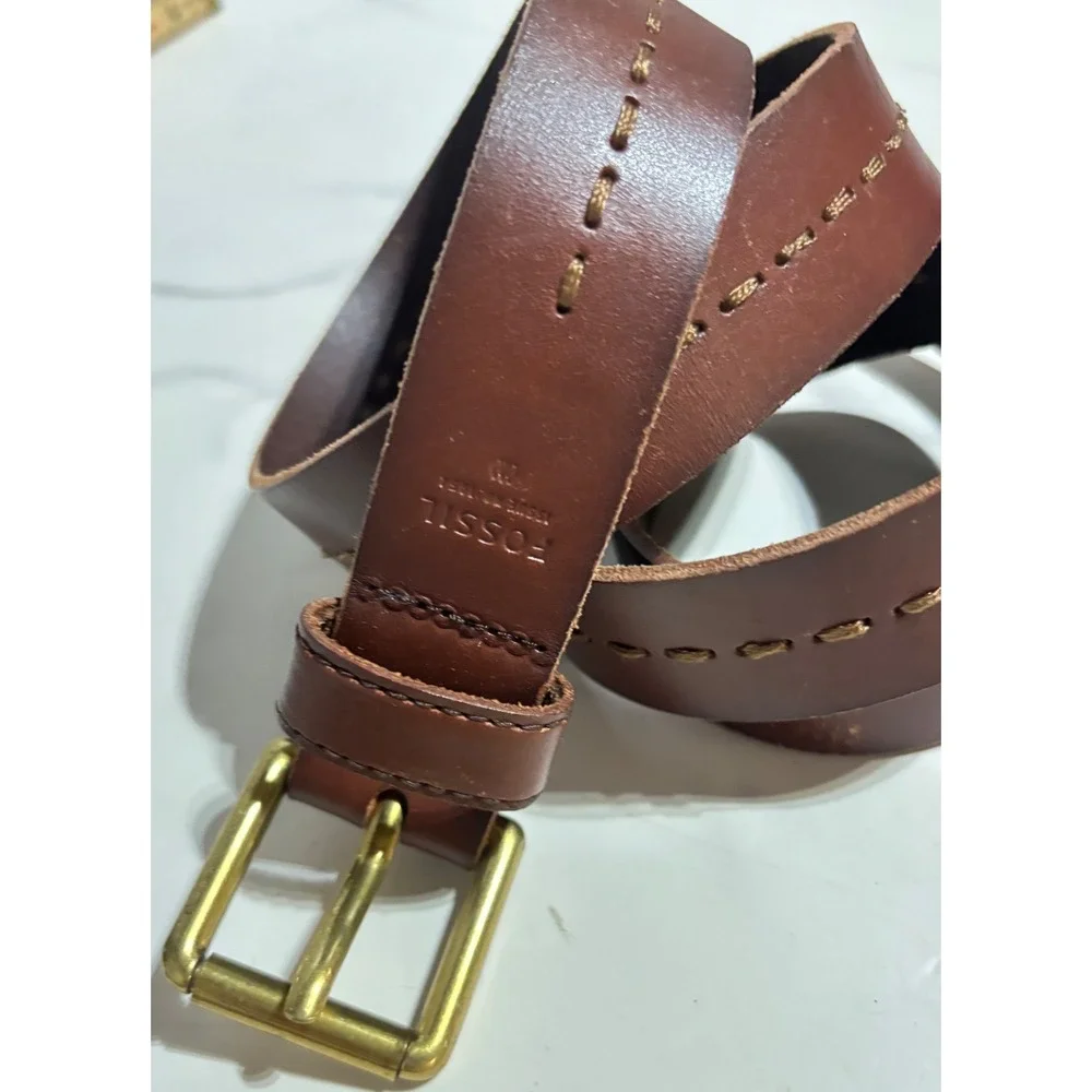 Fossil Mens Brown Leather Whipstitch Belt Brass Buckle Size 36-40